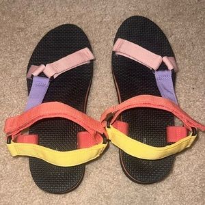 Time and tru sandals